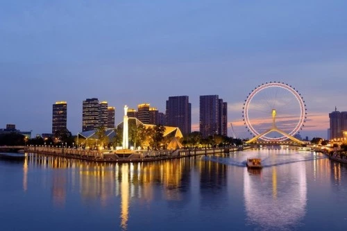 Самые необычные колеса обозрения